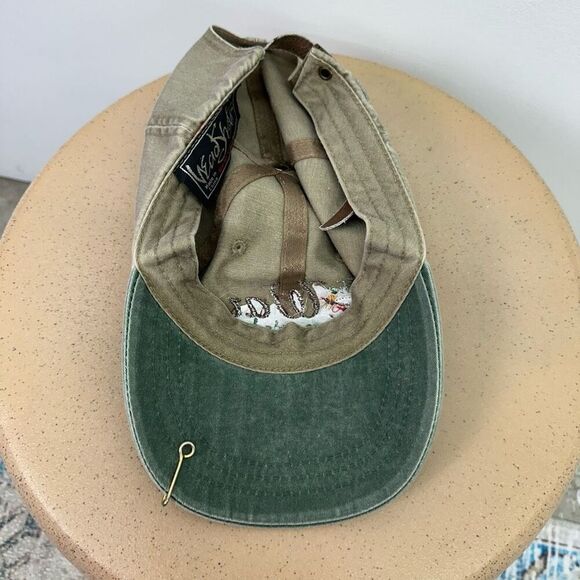 The Way to a Man’s Heart is Through His Fly Fly Fishing Humor Mens Vintage Distr - Picture 12 of 13